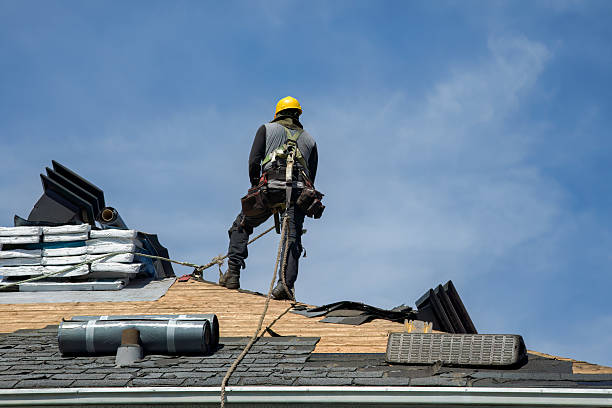 Professional Gutter Installation technician working in Cumberland, VA